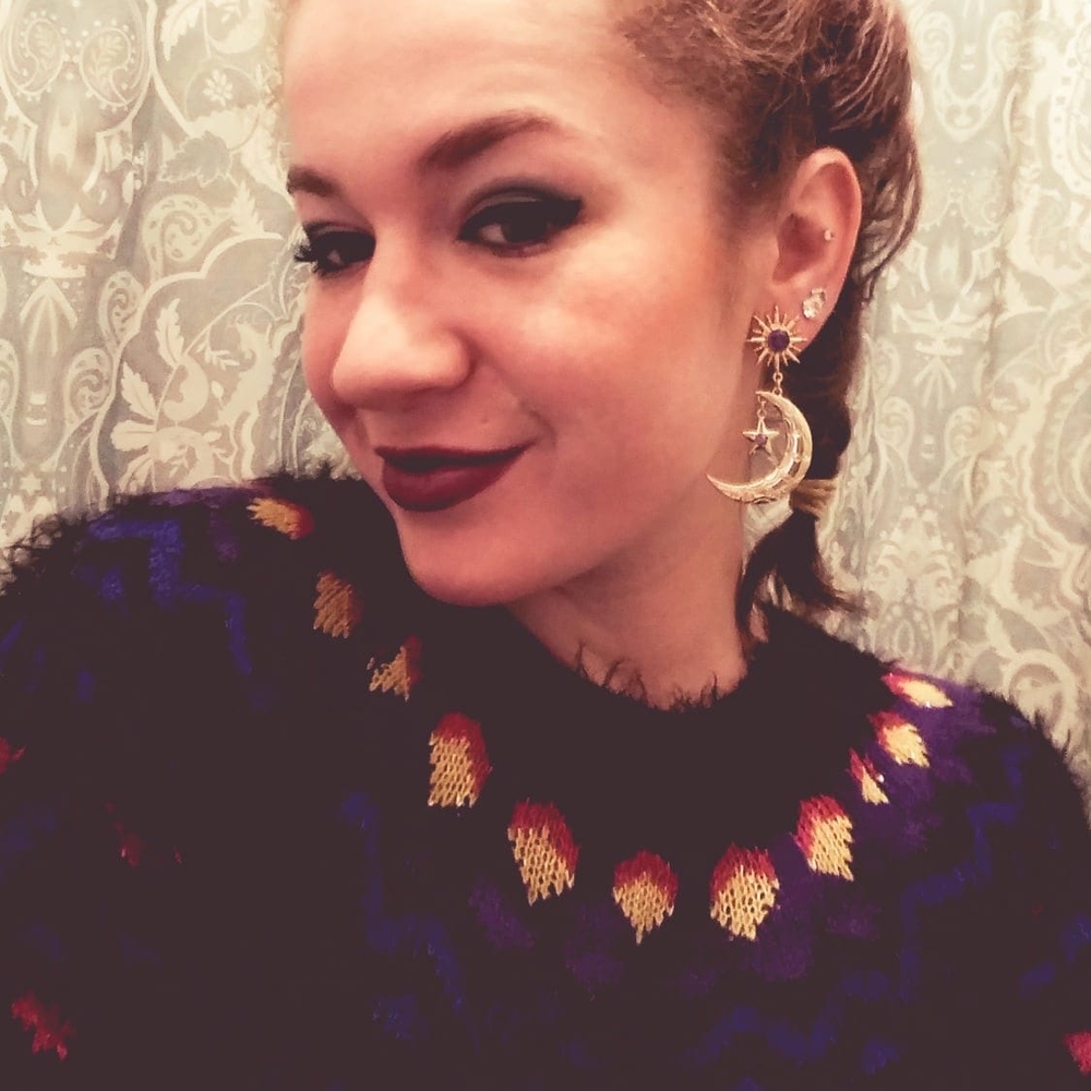 Meet your Posher, Ashley